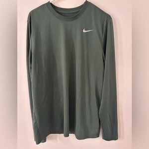 Nike long sleeve dri fit shirt